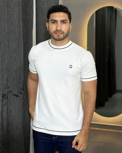 Camiseta en contraste verde
